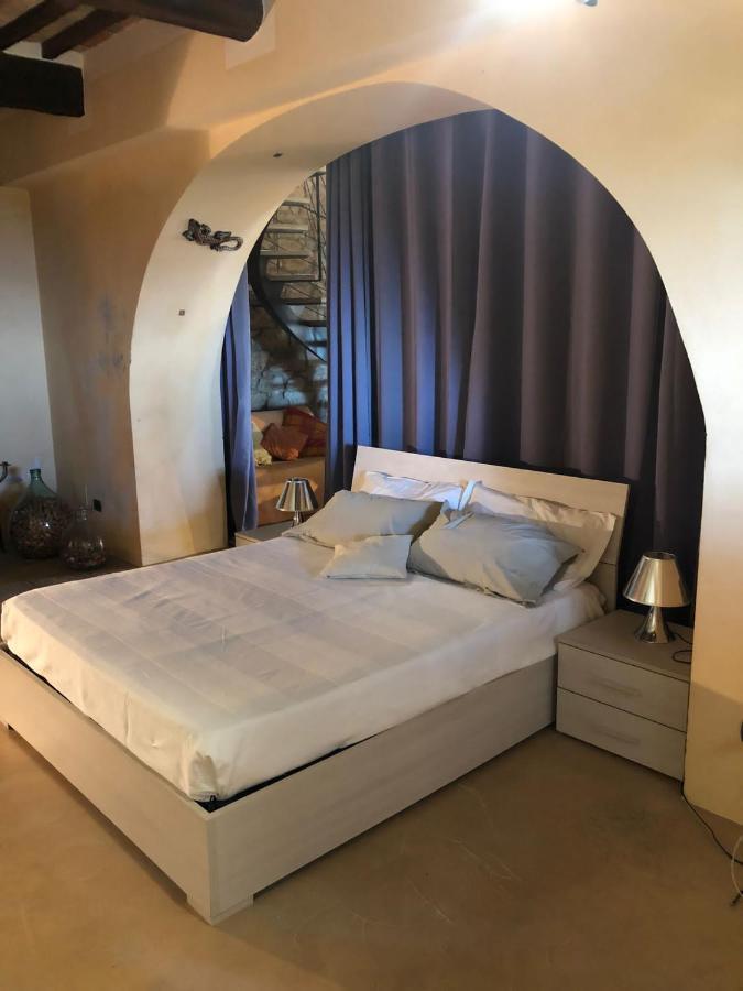 شقة Casa Chiassarello Con Piscina روكّاسترادا المظهر الخارجي الصورة